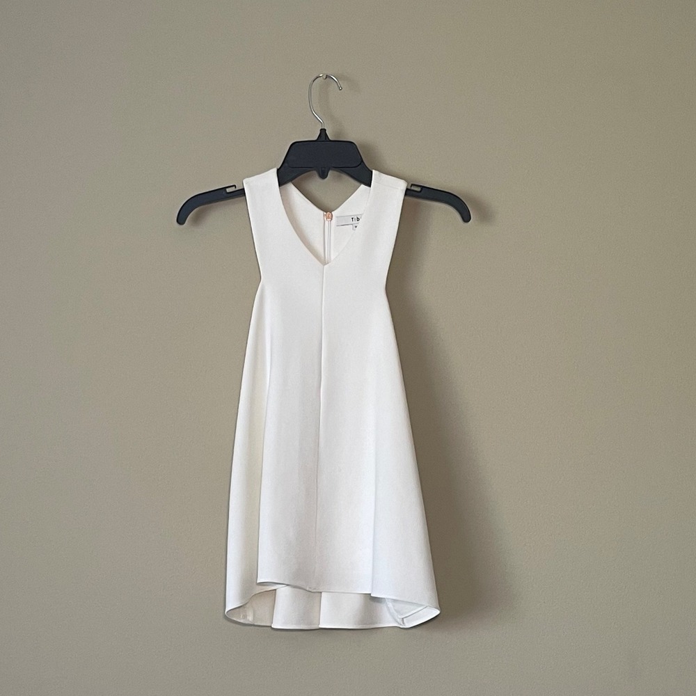Tibi White V Neck Sleeveless Zipper Back High Low Tank‎ Top Size 0